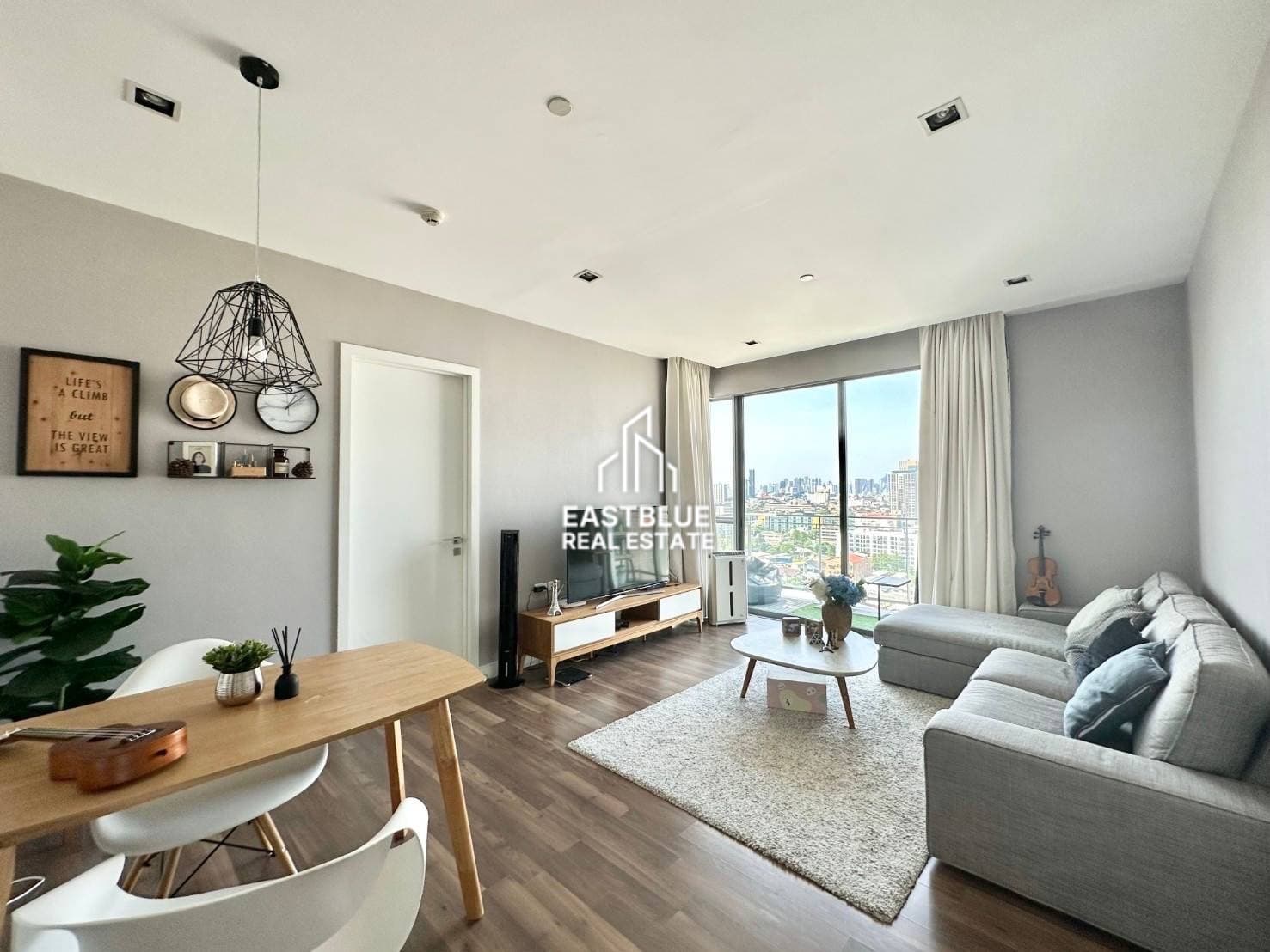 ขาย คอนโด The Room Sukhumvit 62 · 2 ห้องนอน · 75.2 ตร.ม.